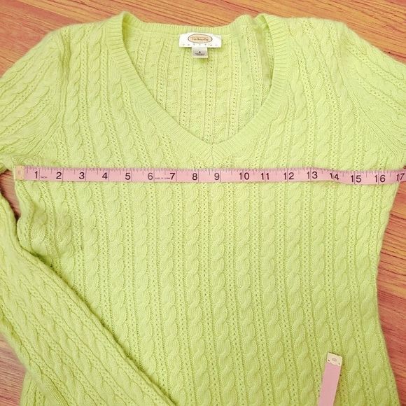COPY - Sz sm wool blend Talbots Petite in celery green.  So so fluffy and  soft… - Picture 6 of 6